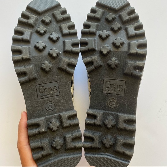 Circus Sam Edelman Deana Bit Lug Houndstooth Loafer - Picture 8 of 8